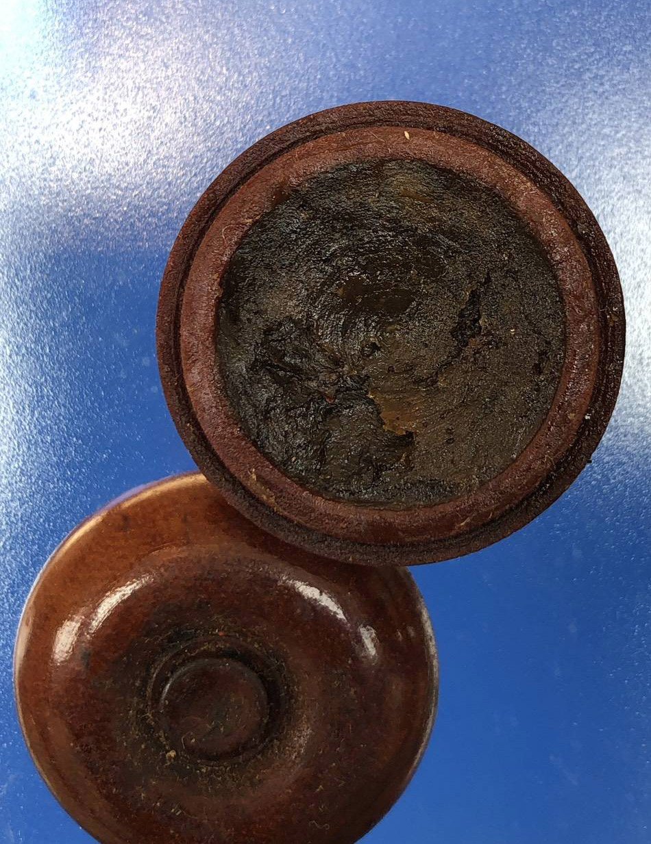  304384 สีผึ้งพยองคำ  ครูบาวิชัยยะ  วัดไม้ฮุง ปี 2484  จังหวัดแม่ฮ่องสอน