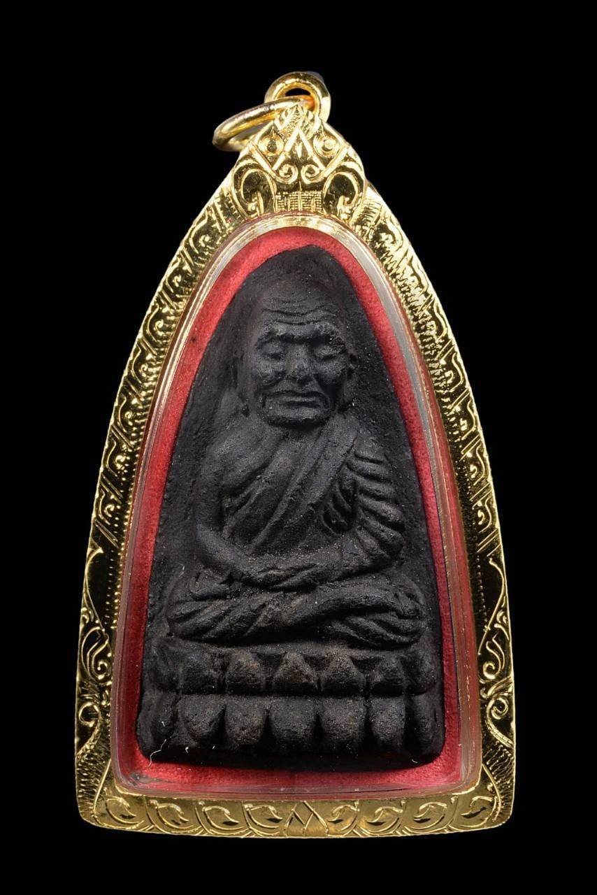 304425 หลวงปู่ทวดเนื้อว่าน พิมพ์ใหญ่ ปี 2524  วัดช้างให้ จังหวัดปัตตานี