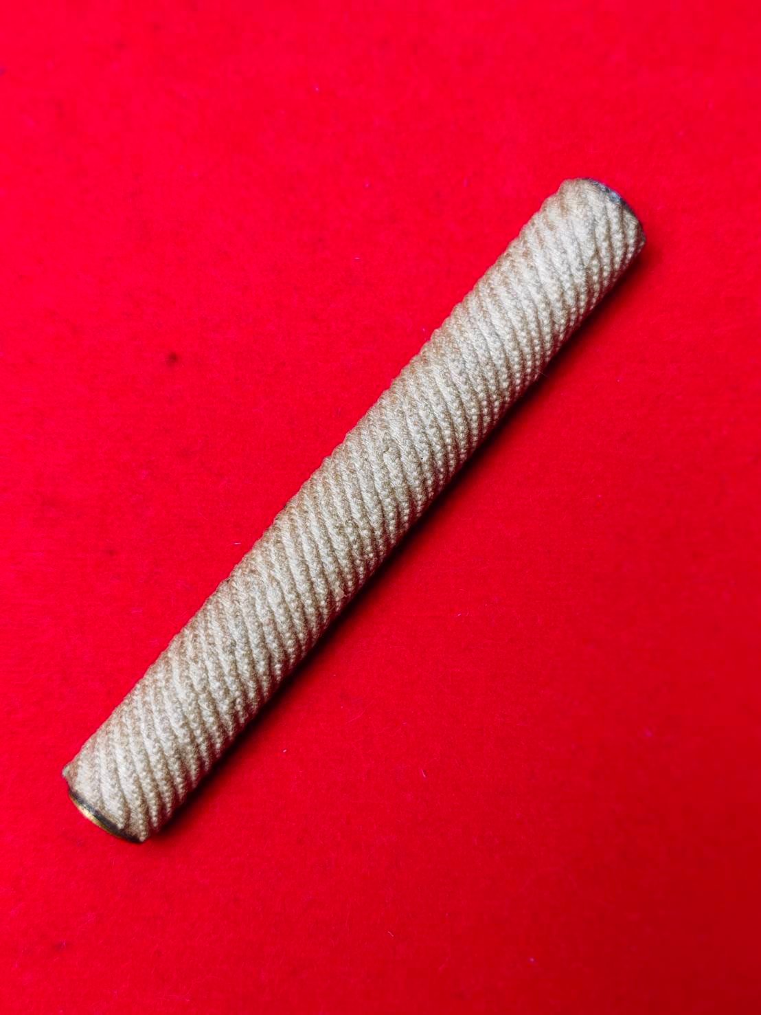 304488 ตะกรุดวิรุณจำบัง (นิยม)  เนื้อทองเหลืองและตะกั่ว  สร้างปี 2515-2521  หลวงพ่อกวย วัดโฆสิตาราม  (บ้านแค) จ.ชัยนาท 