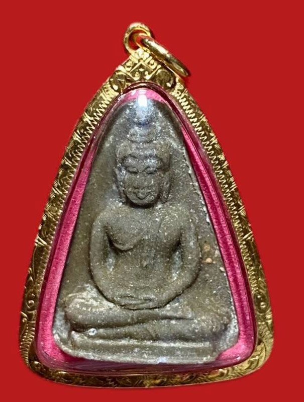 304521 หลวงปู่โต๊ะ  วัดประดู่ฉิมพลี  พระผงของขวัญ ปี 2521 เนื้อเกสร กทม.