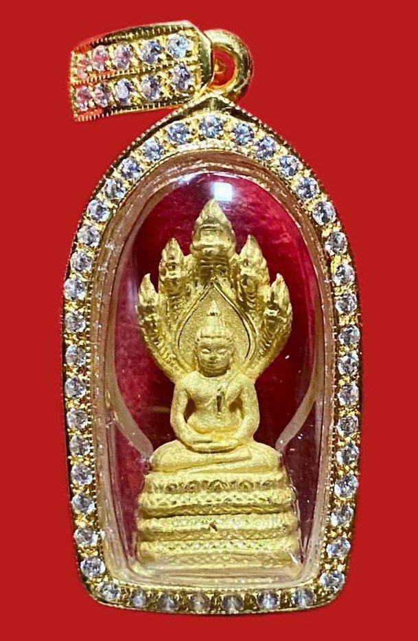 304529 หลวงพ่อโสธร วัดโสธรวรารามวรวิหาร  รุ่นอุดมโชคโภคทรัพย์  พิมพ์ประจำวันเกิด ปี2550 เนื้อทองคำ จ.ฉะเชิงเทรา