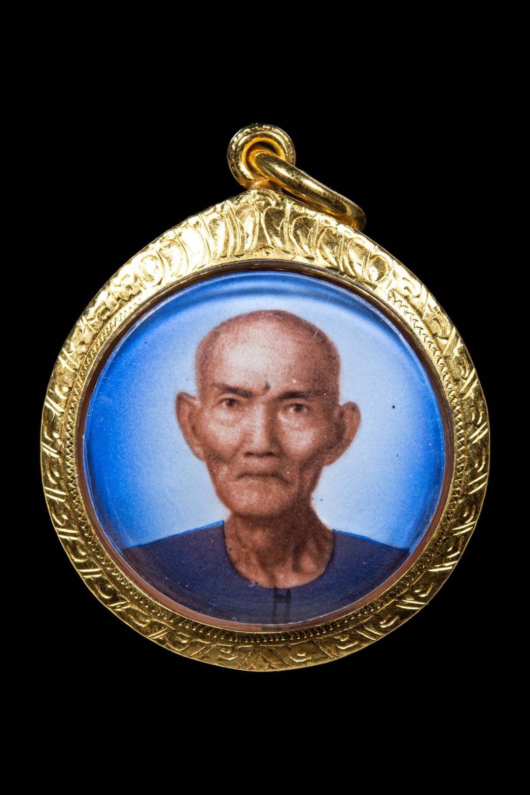  296962 รูปเหมือน ขนาดบูชา  เซียนแปะโรงสี  รุ่น 3 ปี 2524 ทาสีทอง เนื้อเรชิ่น จังหวัดปทุมธานี