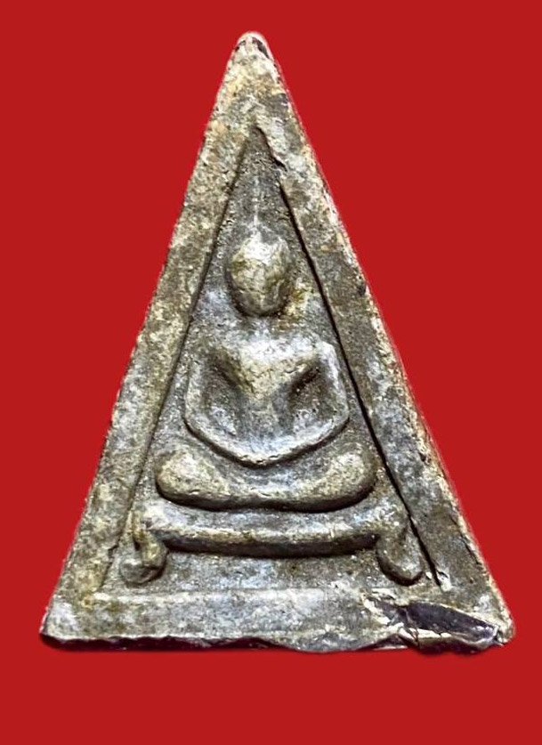 304638 หลวงปู่โต๊ะ วัดประดู่ฉิมพลี  สมเด็จขาโต๊ะ พิมพ์สามเหลี่ยม  ฝั่งตะกรุด ปี2519  เนื้อเกสร กทม.