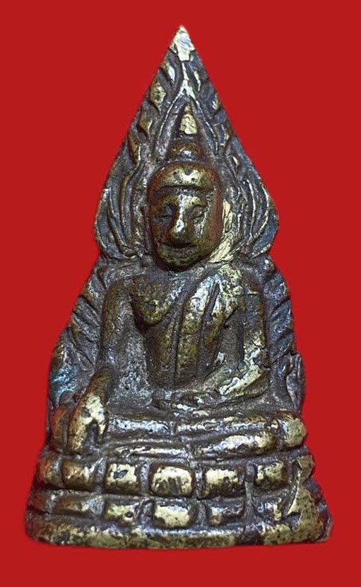 304658 พระพระพุทธชินราช  รุ่นอินโดจีน ปี 2485  เนื้อโลหะผสม วัดสุทัศน์เทพวรารามราช กทม.