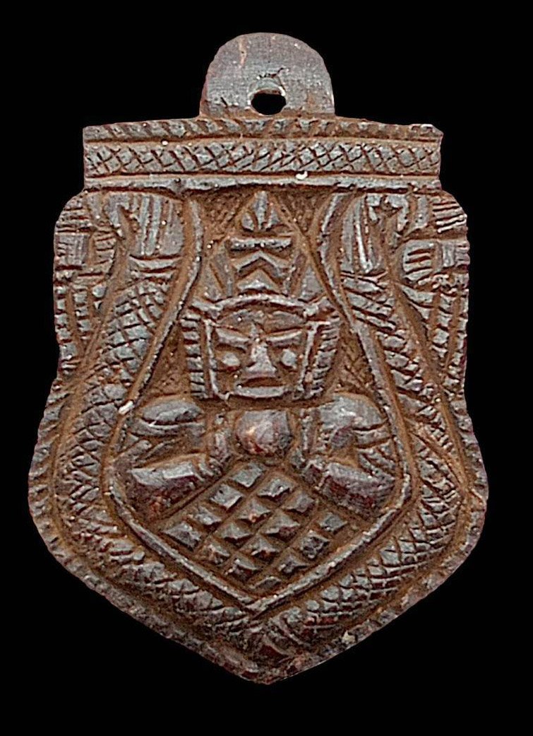 304720 พระราหู อาจารย์ปิ่น  ศิลป์หน้าครูหลังจารตัวกลม  เนื้อกะลา  สร้างพุทธศักราช 2489-2507  วัดศรีษะทอง จ.นครปฐม 