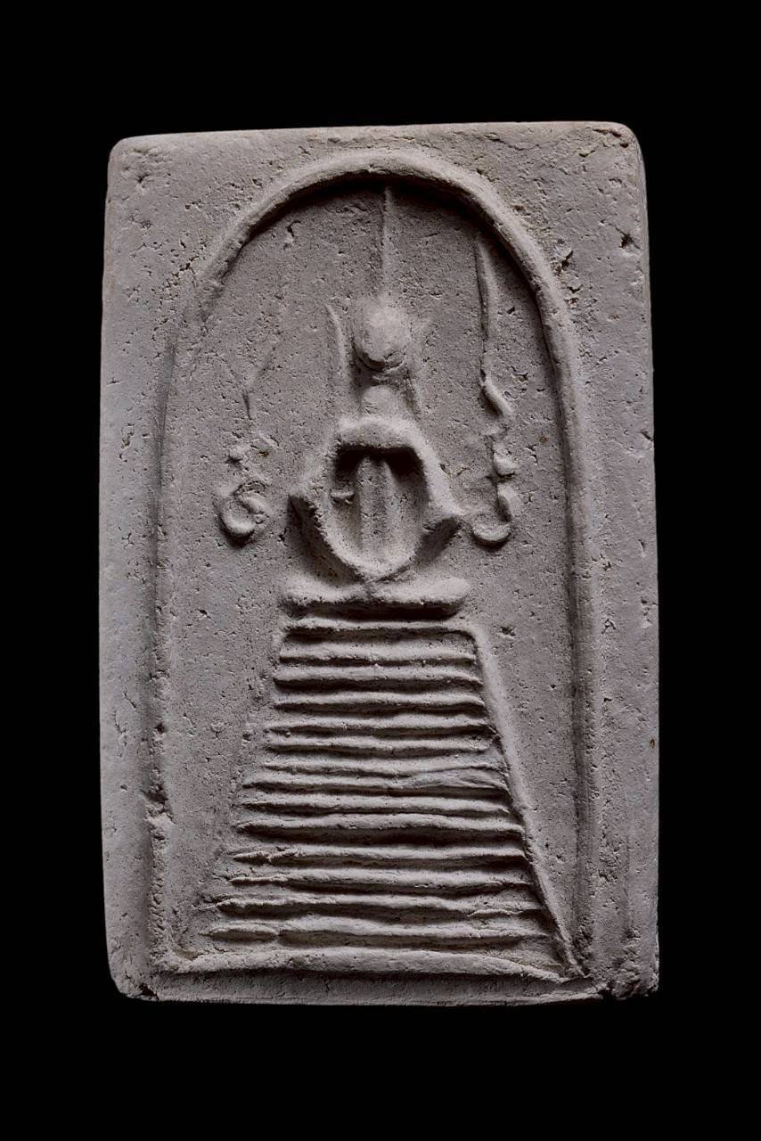 304747 พระพิมพ์สมเด็จหลวงปู่ภู  รุ่นแซยิด พิมพ์แขนหักศอก  เนื้อผง วัดอินทรวิหาร  ปี 2470 จ.กรุงเทพฯ