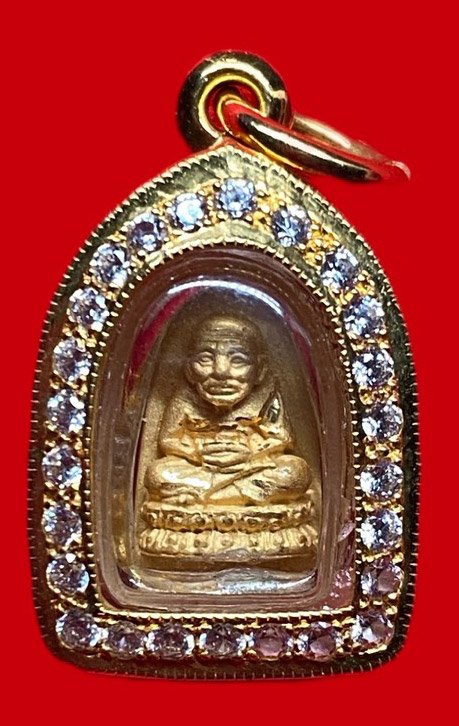 308186 หลวงปู่ทวด รุ่นมหามงคล  106 ปีอาจารย์ทิม วัดตานีนรสโมรส  เนื้อทองคำ  ปี 2561 จ.ปัตตานี 